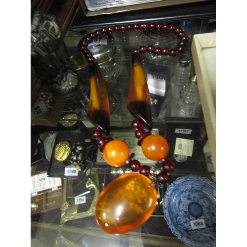 1929 - Amber Necklace and Bracelet of Good Colour Both Vintage