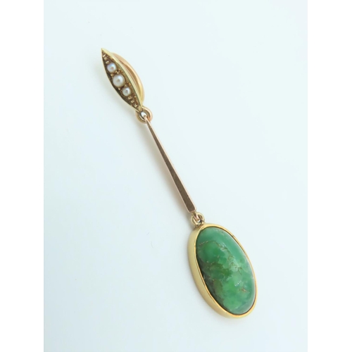 116 - Green Gemset Cabochon Cut Centre Stone Ladies Pendant with Split Pearl Decoration Length 4.5cm