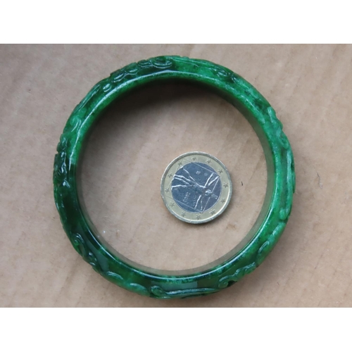 198 - Apple Green Carved Jade Ladies Bangle