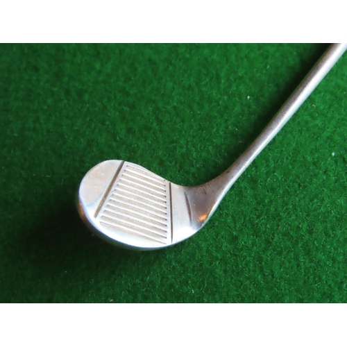 260 - Solid Silver Golf Motif Cocktail Stirrer