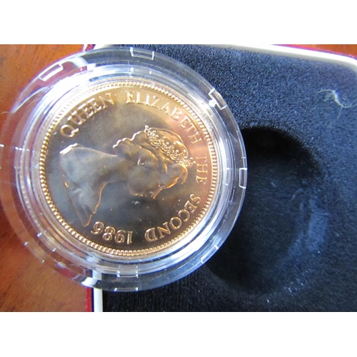 286 - 22 Carat Gold Royal Mint Hong Kong $1000 Luna Year Coin for the Year of the Tiger 1986 Cased and Enc... 