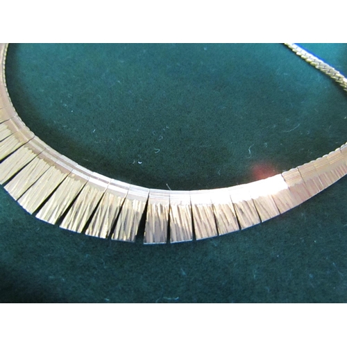 294 - 9 Carat Gold Fringed Collaret Necklace Tapering Fringe Drop Engine Turned Decoration Measuring betwe... 