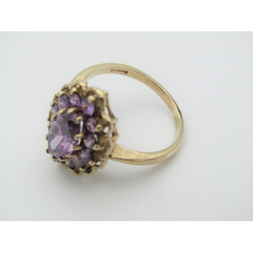 318 - Ladies Cluster Ring Mounted on 9 Carat Gold Ring Size T