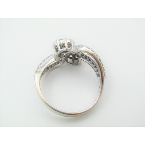 320 - Veri Cut Diamond Ladies Cluster Ring Mounted on 18 Carat Gold Ring Size N