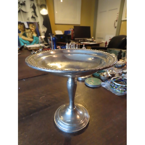 338 - Solid Silver Taza or Centrepiece Approximately 7 Inches High x 7 Inches Wide