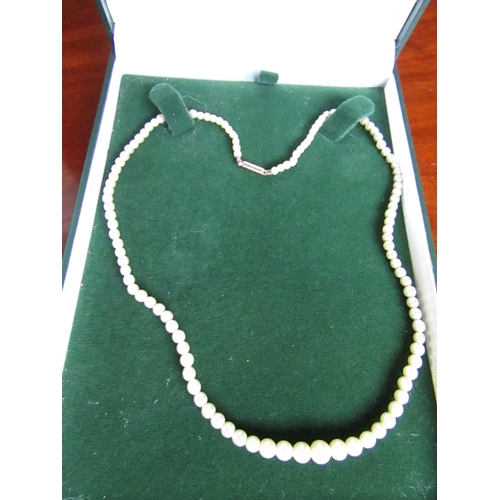 390 - 9 Carat Gold Pearl Set Ladies Necklace Mixed Link Chain Interspersed by Six Round Pearls with Spring... 