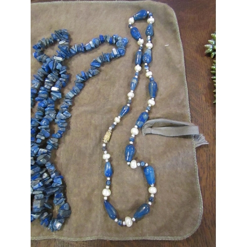 391 - Five Ladies Vintage Necklaces including Lapis Lazuli and Others Attractive Form