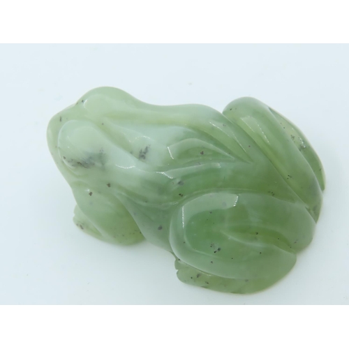 481 - Jade Carved Figure of Frog