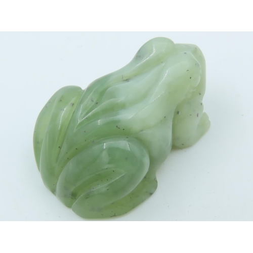 481 - Jade Carved Figure of Frog