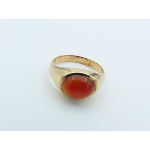 524 - Vintage Cabochon Cut Oval Centre Stone Ring on 9 Carat Gold Attractive Colour Ring Size P