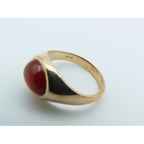 524 - Vintage Cabochon Cut Oval Centre Stone Ring on 9 Carat Gold Attractive Colour Ring Size P