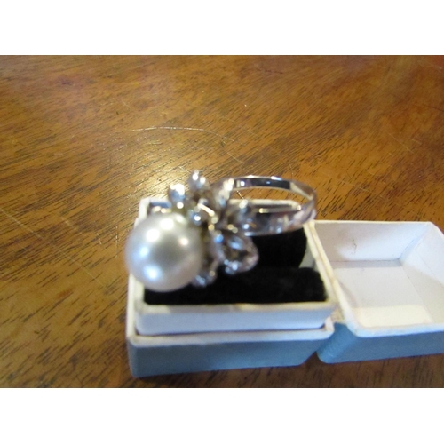 630 - Pearl Set 18 Carat White Gold Ring Size M Pearl of Good Lustre