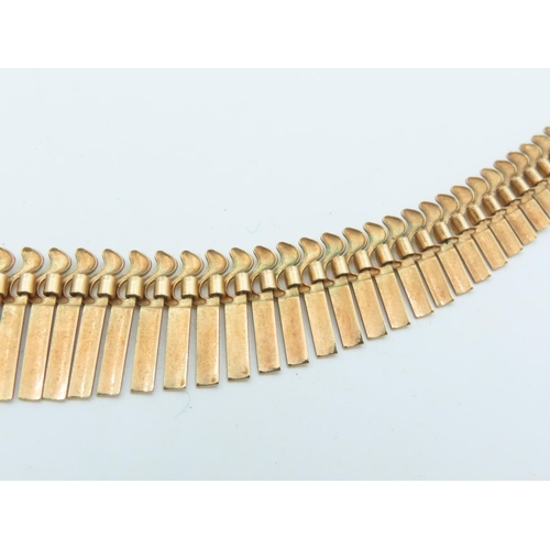 648 - 9 Carat Yellow Gold Cleopatra Style Fringe Necklace The Graduated Fringe Batons with Interlocking S ... 