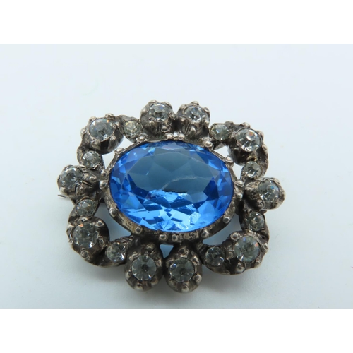 650 - Pale Blue Sapphire Brooch Of Attractive Colour Mounted on 9 Carat Gold