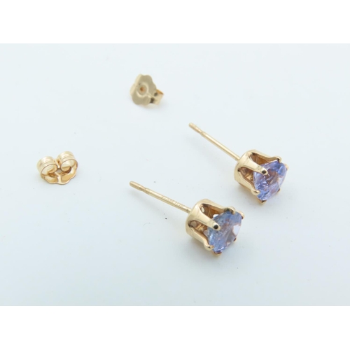 652 - Pair of 14 Carat Gold Mounted Tanzanite Stud Earrings Attractive Colour