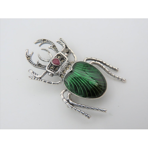 662 - Solid Silver Enamel Decorated Marquise Set Bug Motif Brooch