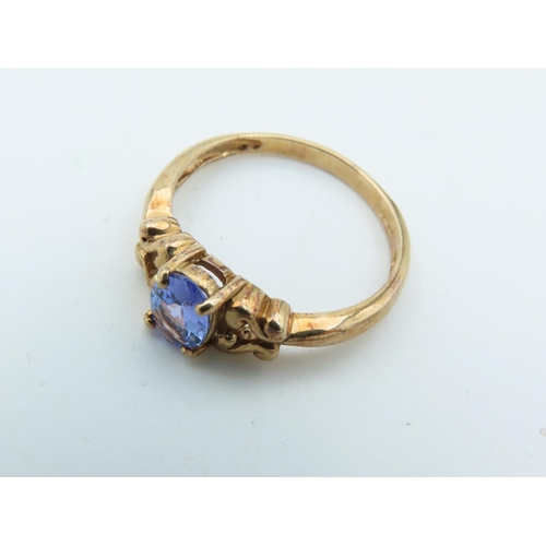 721 - Sapphire Ladies Centre Stone Ring Mounted on 9 Carat Gold Size N