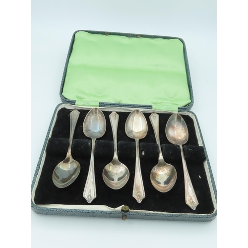 754 - Cased Solid Silver Set Teaspoons Dated 1979 Barker Brothers