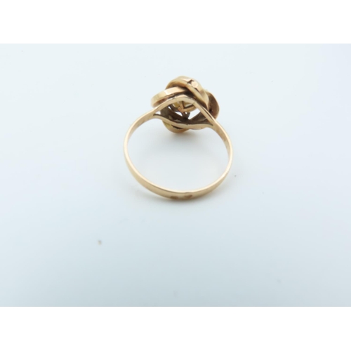 768 - 9 Carat Gold Mounted Ladies Pearl Ring Of Attractive Colour