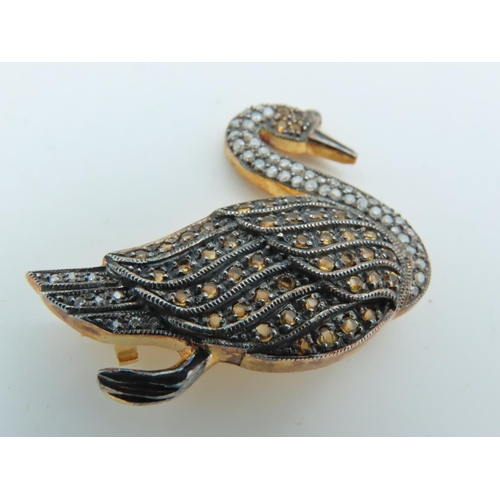 789 - Citrine and Sea Pearl Decorated Gilded Silver Vintage Swan Motif Ladies Brooch