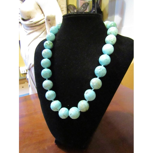 82 - Turquoise Bead Necklace with Clasp Attractive Colour