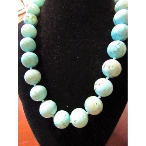 82 - Turquoise Bead Necklace with Clasp Attractive Colour