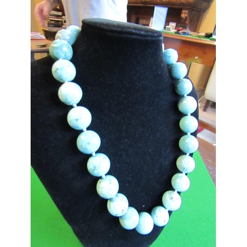 82 - Turquoise Bead Necklace with Clasp Attractive Colour