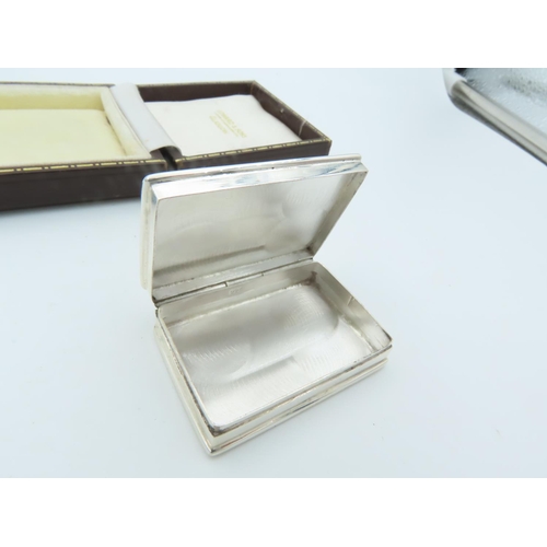 857 - Motoring Interest Hinged Cover Solid Silver Pill Box