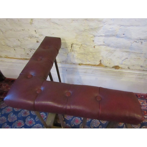 872 - Burgundy Deep Button Leather Upholstered Brass Rail Club Fender Approximately 5ft 6 Inches Wide