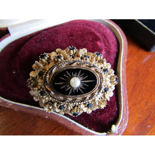 891 - Antique Sea Pearl Decorated Ladies Brooch with Finely Detailed Enamelwork with Gemset Decoration