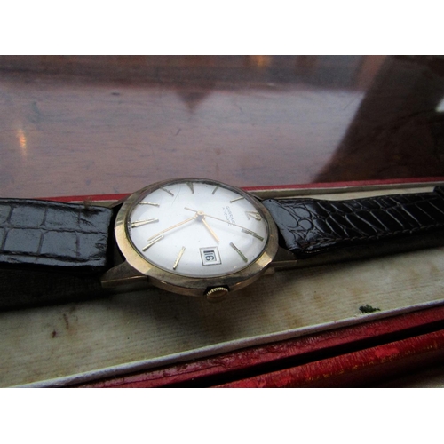 93 - Vintage Gerrard 9 Carat Gold Gentleman's Watch with Champagne Dial Gilt Baton Markers and Date Apert... 