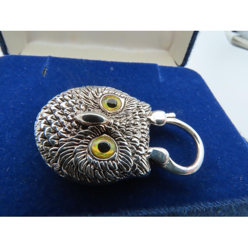 959 - Silver Owl and Agate Decorated Padlock Pendant