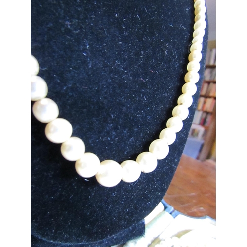 981 - Twin Strand Ladies Pearl Necklace Graduated Form and Another Single Strand