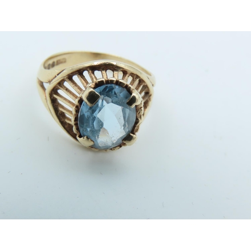 995 - 9 Carat Yellow Gold Mounted Ladies Oval Cut Blue Topaz Dress Ring Size M and a Half