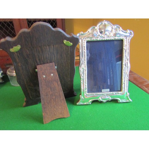 452 - Pair of Table Top Silver Photograph Frames Attractive Form Each 8 Inches High x 5 Inches Wide Approx... 