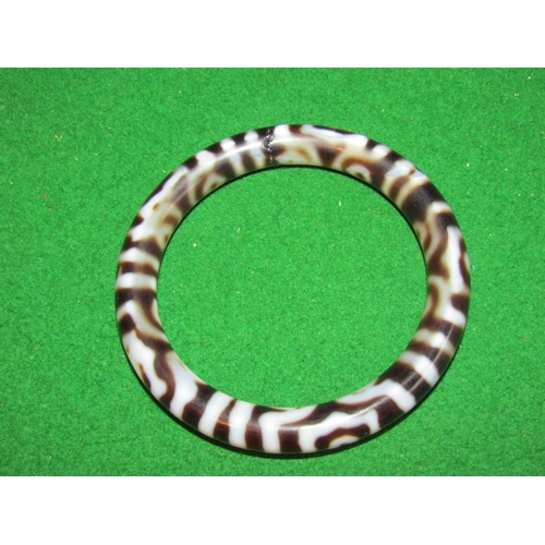 246 - Tibetan Bangle Circular Form