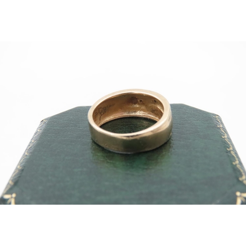 524 - Dolphin Motif Decorated 9 Carat Gold Ladies Ring Size N