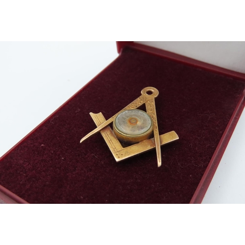 526 - Victorian 15 Carat Yellow Gold Masonic Compass Fob Hallmarked 1895