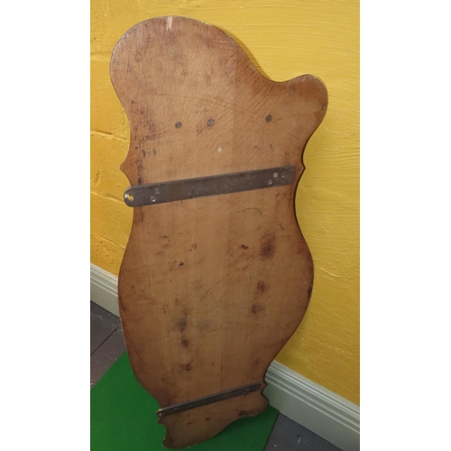 1008 - Antique Carved Hat and Coat Rack Wall Mounted Approximately 4ft 4 Inches Wide Attractively Detailed