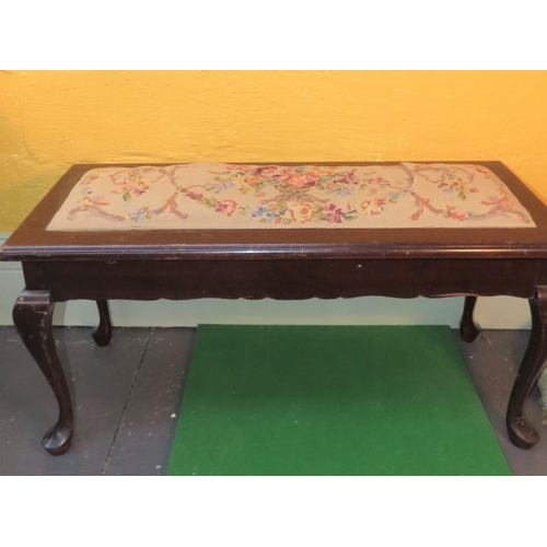 1012 - Tapestry Inset Lift Up Window Bench Approximately 4ft Wide Queen Anne Supports Mahogany Framed