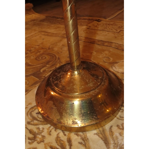 1034 - Brass Fitted Floor Lamp Approximately 5ft 8 Inches High