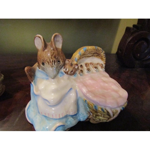 1061 - Two Beswick Beatrix Potter Figures Hunca Munca Each Approximately 3 Inches Wide