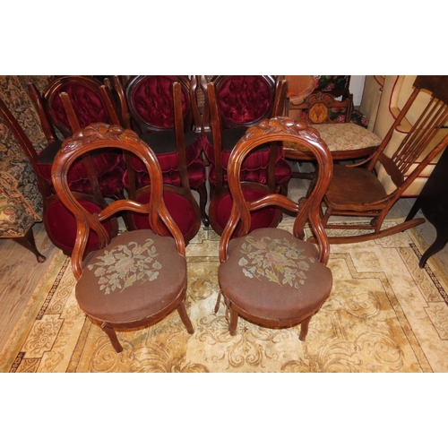 1125 - Pair of Victorian Mahogany Side Chairs with Tapestry Inset Upholstery