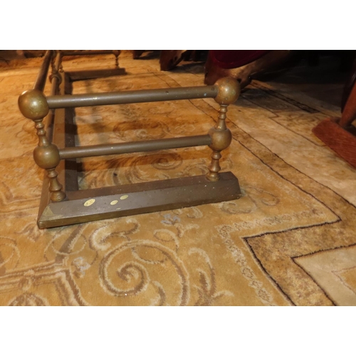 1133 - Antique Cast Brass Fender to Fit 4ft 6 Inch Hearth Double Rail Design