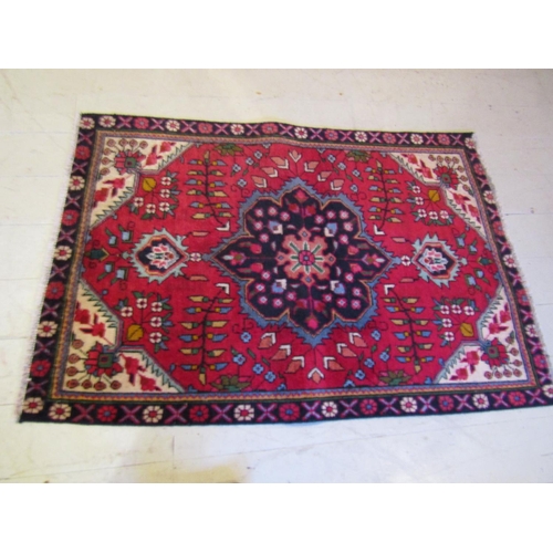 158 - Persian Pure Wool Rug Approximately 5ft Long x 3ft 8 Inches Wide