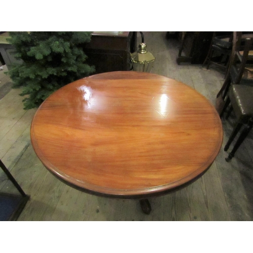 921 - William IV Mahogany Circular Form Table Approximately 4ft 6 Inches Diameter above Carved Tripod Base