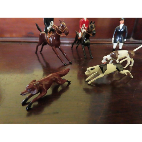 192 - Painted Lead Figures Huntsmen and Hounds Quantity As Photographed