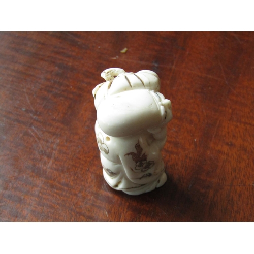 138 - Three Carved Oriental Netsuke Each Approximately 5cm High