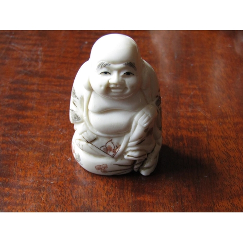 139 - Three Carved Oriental Netsuke Each Approximately 5cm High