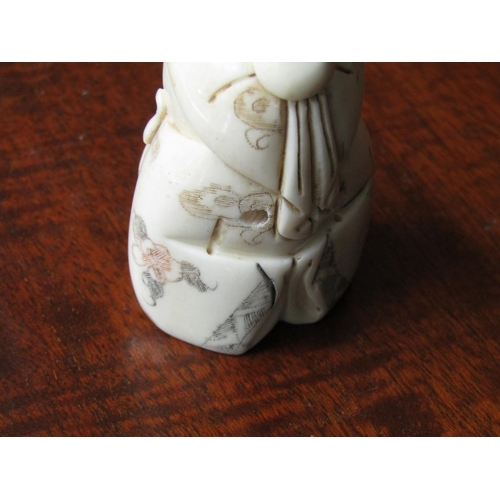 139 - Three Carved Oriental Netsuke Each Approximately 5cm High